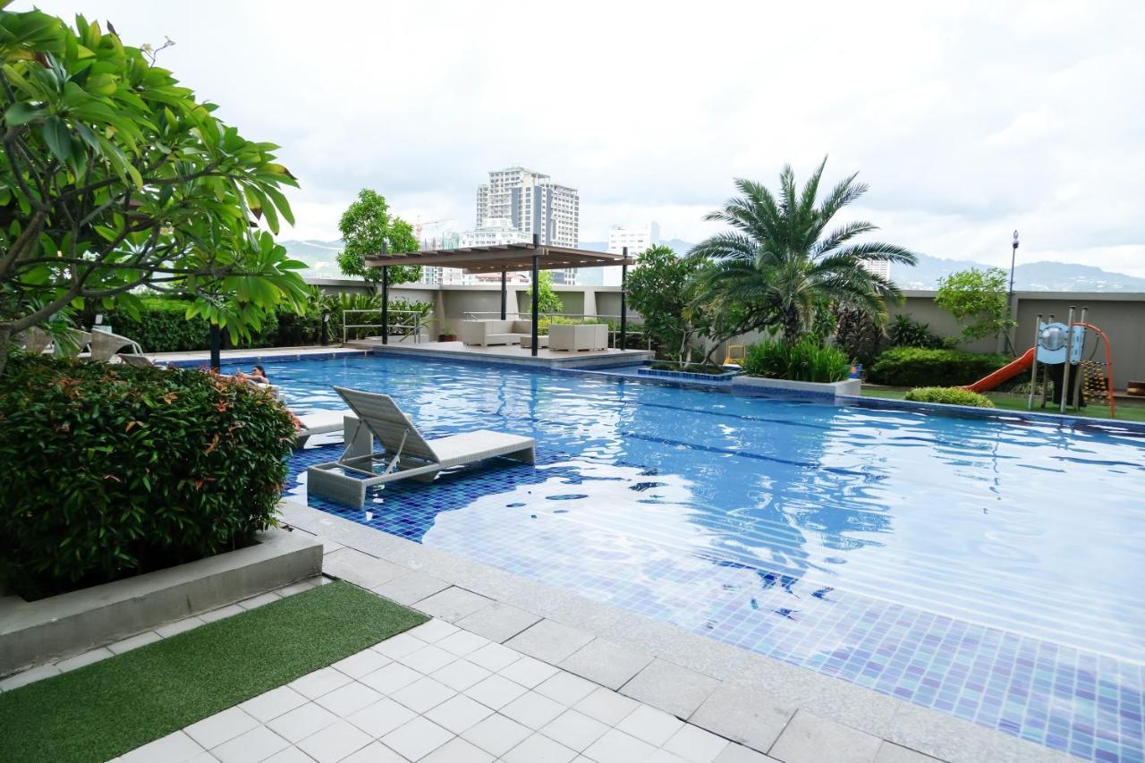 Ezeniel'S Place At Horizons 101 Condominium Cebu Exterior foto