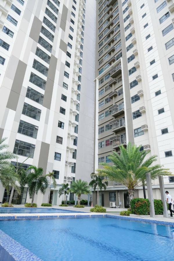 Ezeniel'S Place At Horizons 101 Condominium Cebu Exterior foto