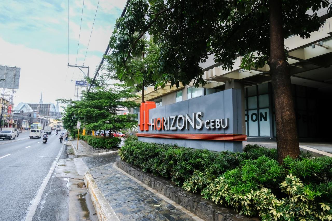 Ezeniel'S Place At Horizons 101 Condominium Cebu Exterior foto