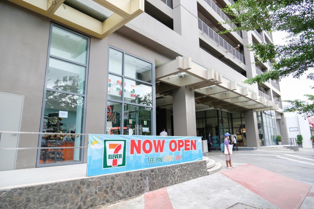 Ezeniel'S Place At Horizons 101 Condominium Cebu Exterior foto
